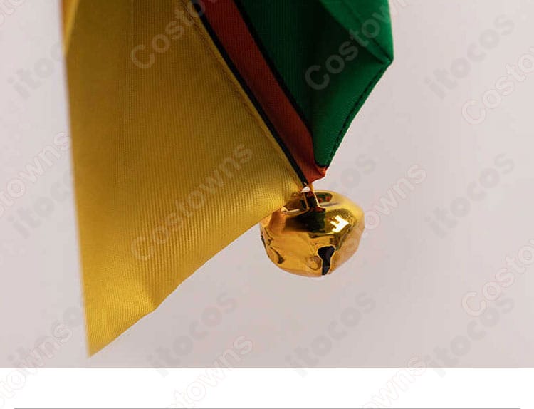 李小狼コスプレの鈴飾りディテール。小さな鈴の造形と取り付け位置が分かり、アクセントとして映えるカット。