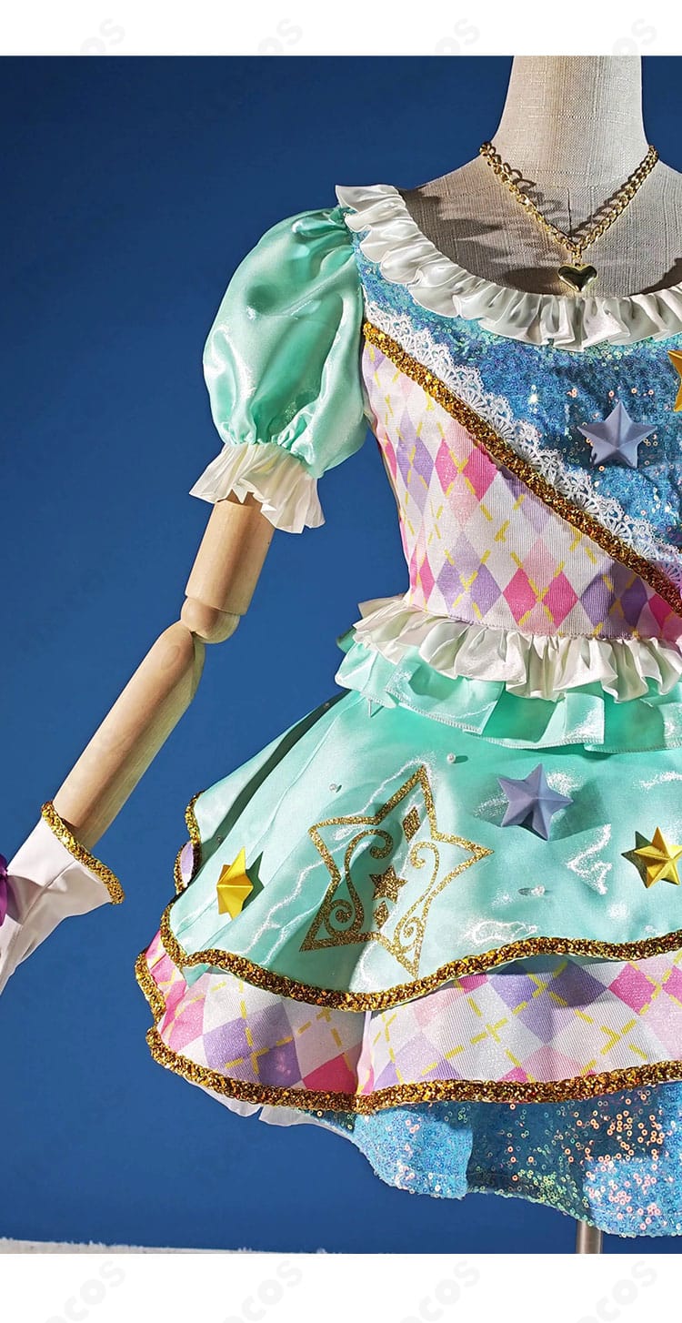 白鳥ひめ コスプレ衣装の装飾ディテール。星飾り、花柄刺繍、縁取りの質感とステッチが分かる接写。