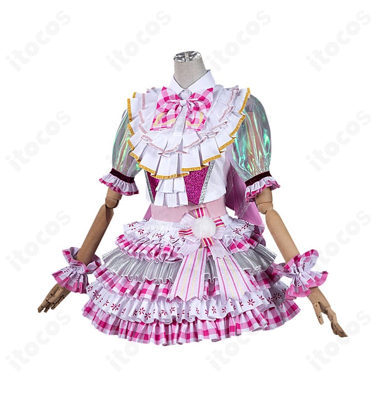 プリパラ 北条そふぃ コスプレ衣装の側面。ウエストラインとスカートのシルエット、装飾バランスを確認できます。