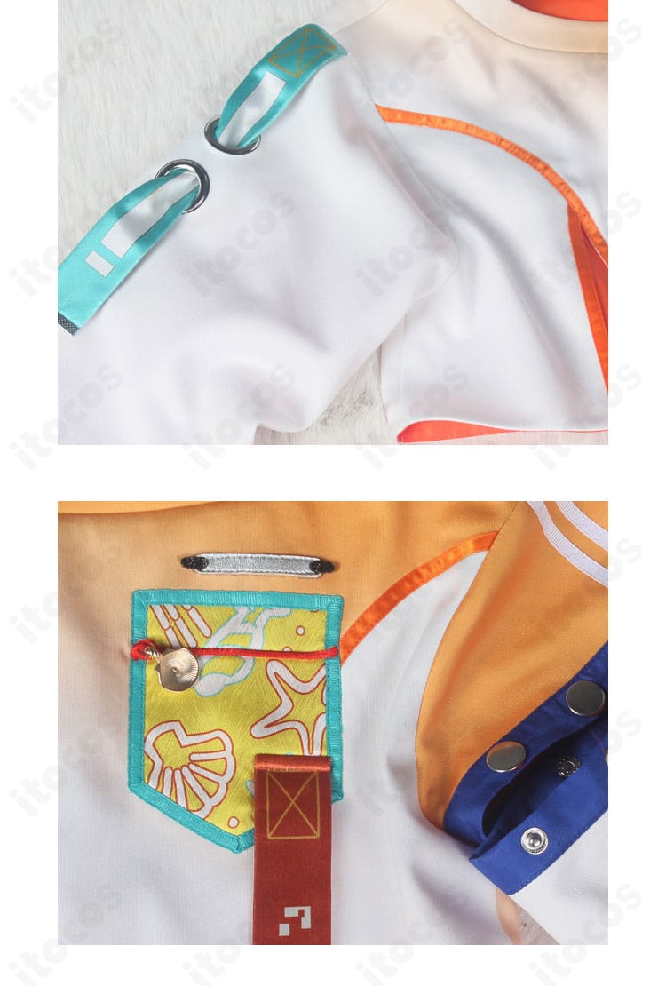 袖口の装飾アップ。カフスの配色バランスと装飾の質感が衣装の華やかさを強調。