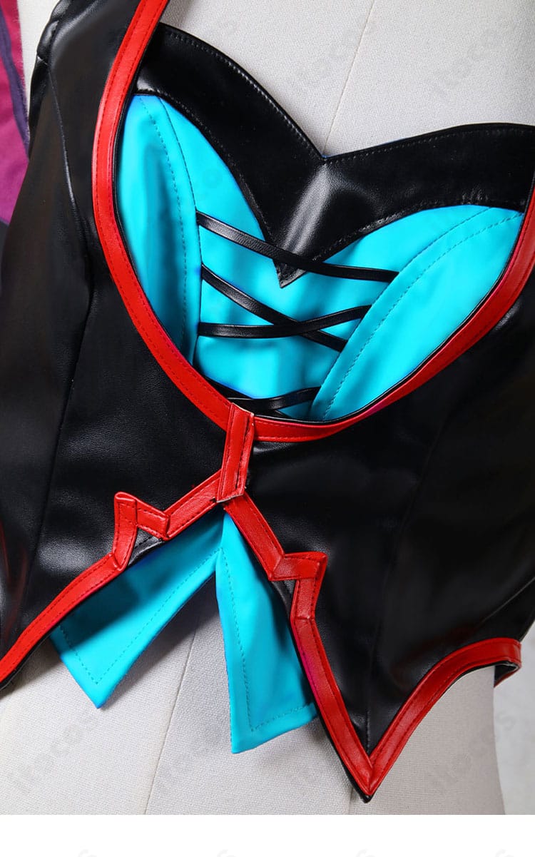 ウマ娘 メジロパーマー 月下の悪魔ちゃん♪ 衣装の装飾ディテール（胸元・腰周りの意匠）