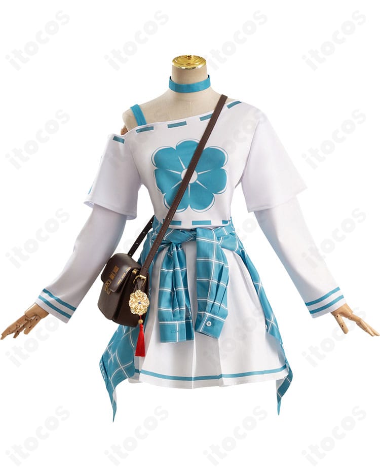 アニー・レスター ローソンコラボ衣装の正面全体。配色と装飾がわかるフロントビュー。