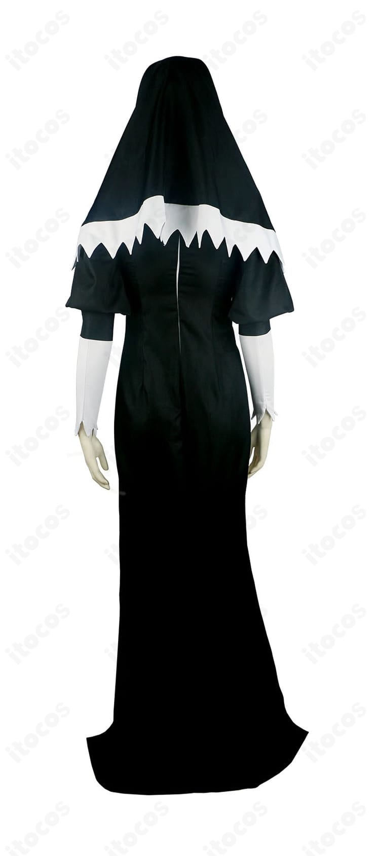 魔法少女にあこがれて シスタギガント衣装の背面。頭巾の落ち感と背面装飾、裾のバランスを確認できる画像。