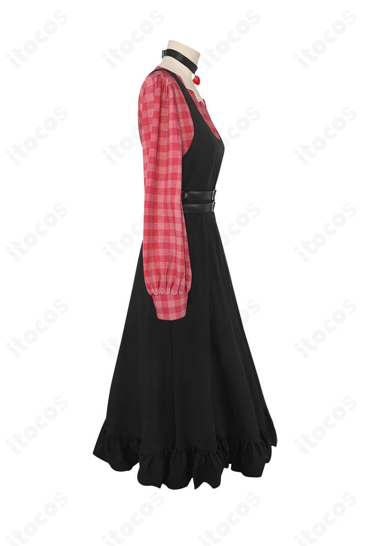 朝比奈まふゆ 衣装右側ディテール。刺繍風装飾とアクセサリーの質感がわかるクローズアップ。