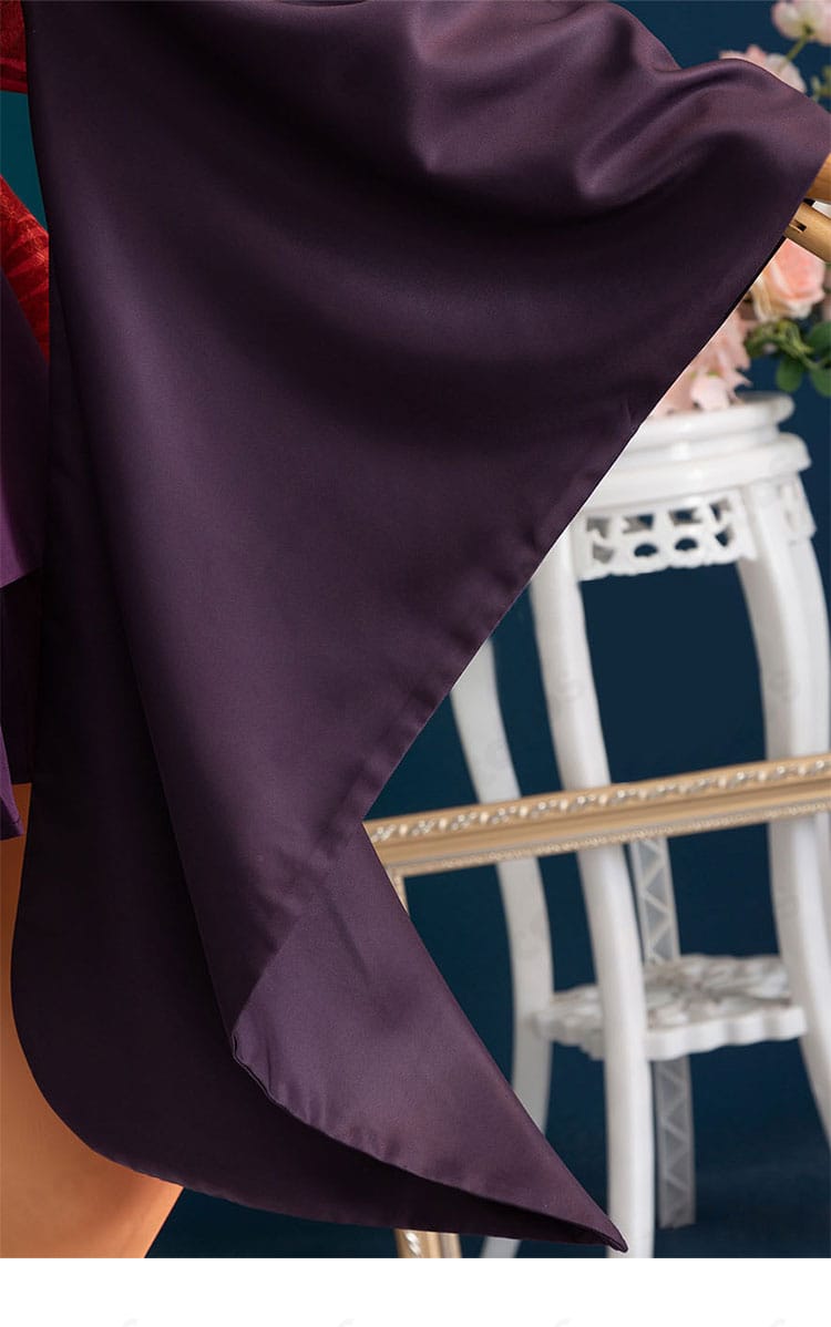 ムラサメ衣装の袖装飾ディテール。しっかりした縫製と和風モチーフのデザインが分かる近接画像。