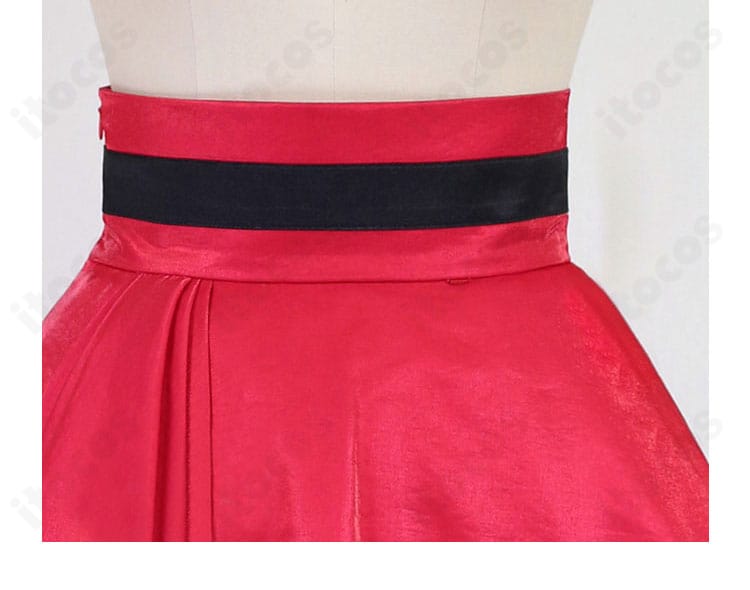 セレナ ステージ衣装のスカート上部ディテール。ウエストラインとタックの仕立て。