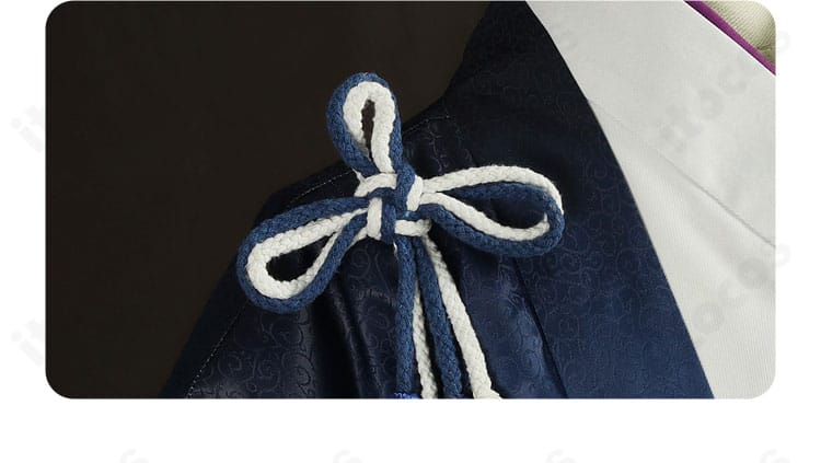 文豪ストレイドッグス 中島敦 寅月ver. コスプレ衣装の肩・袖装飾アップ。立体アクセントの質感と位置関係が分かる画像。