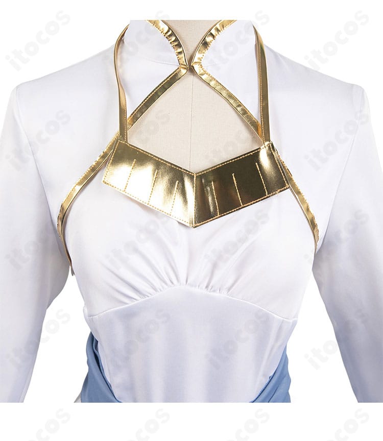 衣領とネックラインの装飾ディテール。刺繍風意匠で華やかさを演出。