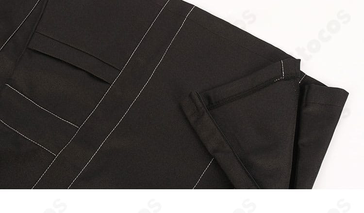 ペルソナ4 久慈川りせ コスプレ衣装の裾ディテール。スカートのラインと縫製のきれいな仕上がりが分かるカット。