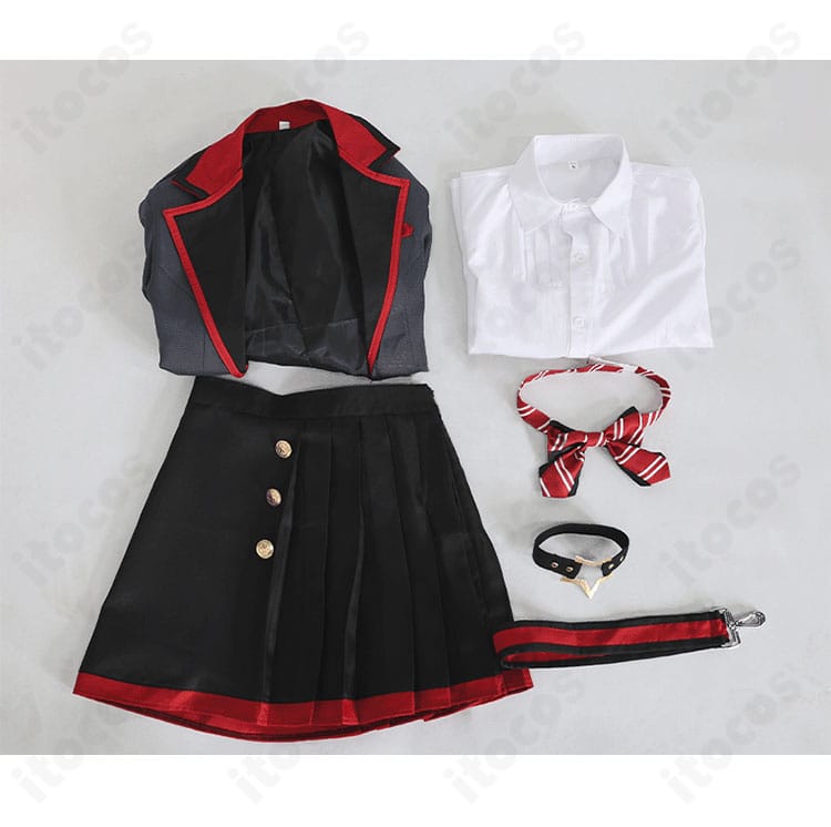 望月穂波 コスプレ衣装のセット内容。コート、シャツ、スカート、スカーフ、腕ベルト、飾り物をひと目で確認可能。