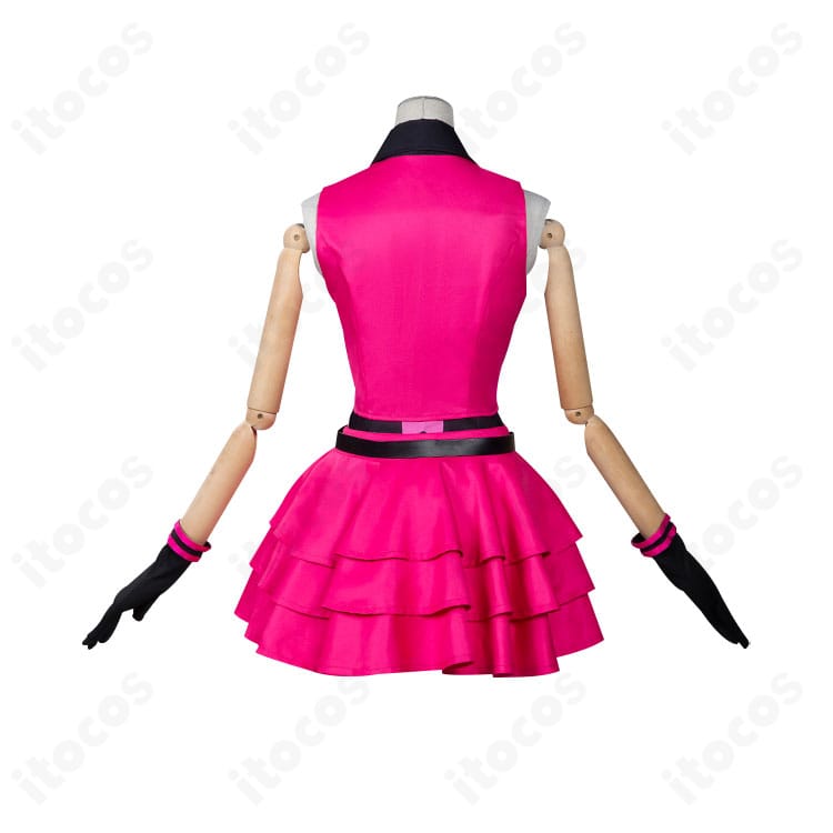 春音あいら ユニット衣装コスプレの背面。後ろリボンとベルト位置、裾の処理まで確認できる画像。