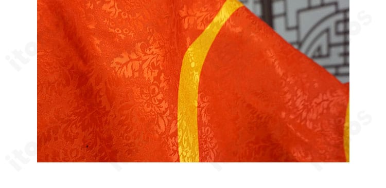 鯉夏花魁 コスプレ衣装の袖口・袖飾りディテール。刺繍やレースの意匠と和装らしいドレープ感が分かる一枚。