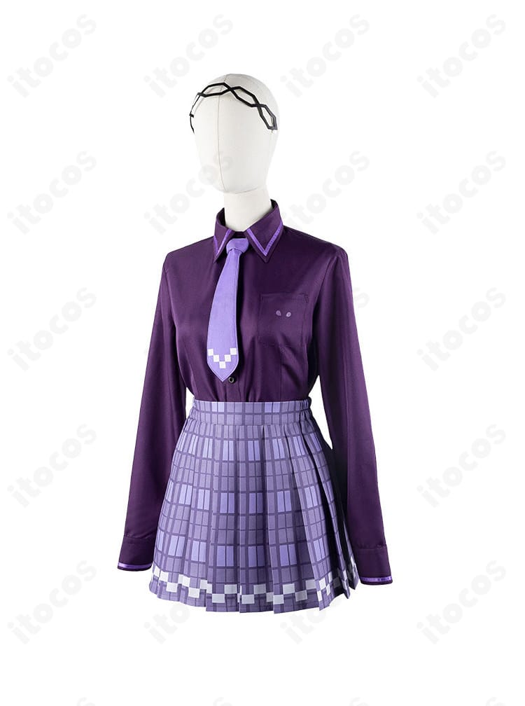 インナー構成の見えるカット。シャツの収まりが良く、長時間でも快適な着心地