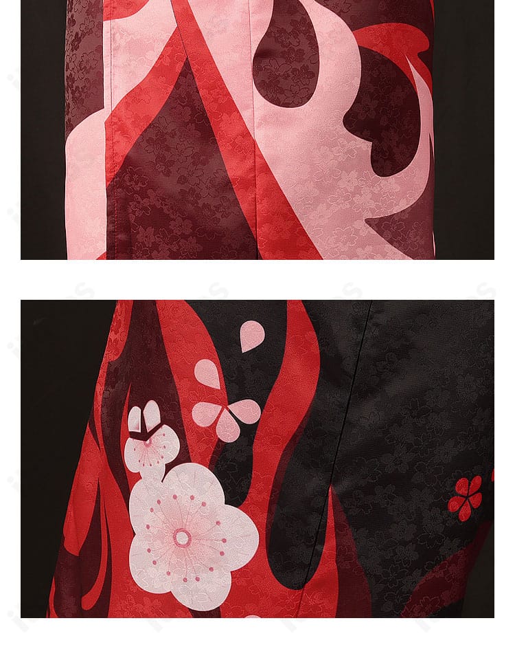 襟まわりの装飾刺繍ディテール。キャラクター性を表現する意匠を丁寧に再現。