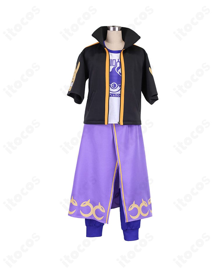 ポケモンSV カキツバタ コスプレ衣装の正面全身。コートとTシャツ、ズボン、腰巻のバランスを再現