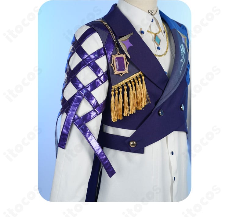 氷鷹北斗 Faraway MV衣装の肩〜袖装飾。肩の意匠が立体的に映えるアップ。