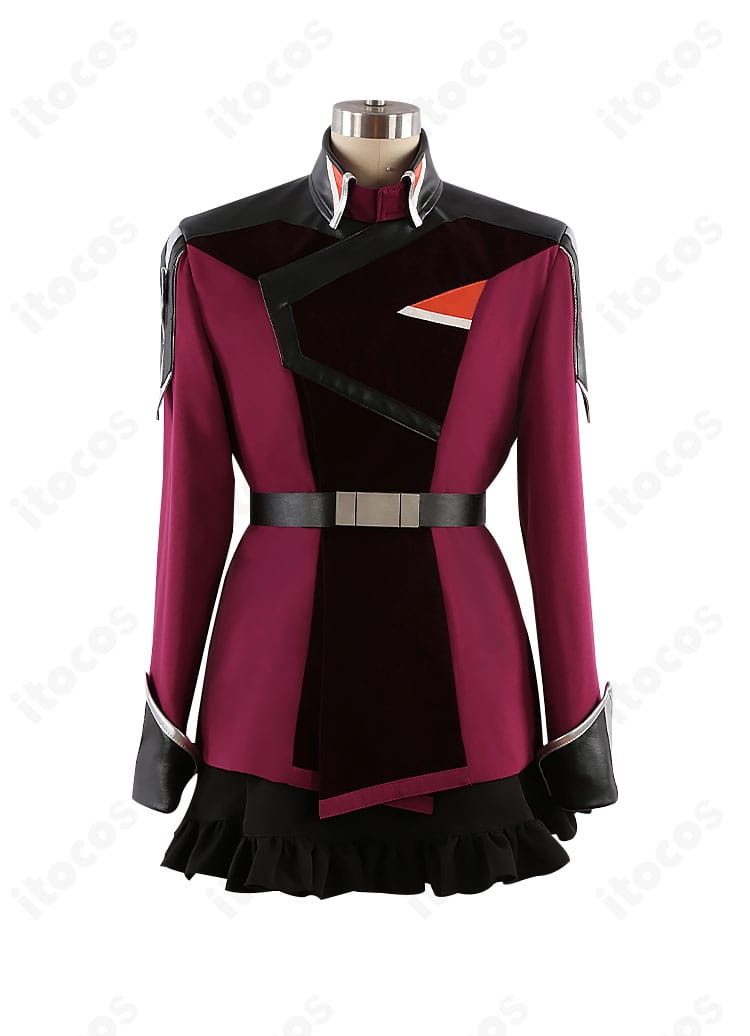 アグネス・ギーベンラート コスプレ衣装の正面ディテール。ジャケットとミニスカート、ベルト、靴下のバランスが分かる画像。