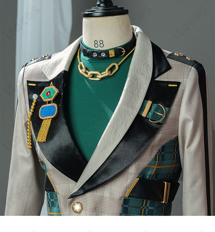 蓮巳敬人 MV衣装の襟ディテール。端正な形状と配色コントラストを強調した近接写真