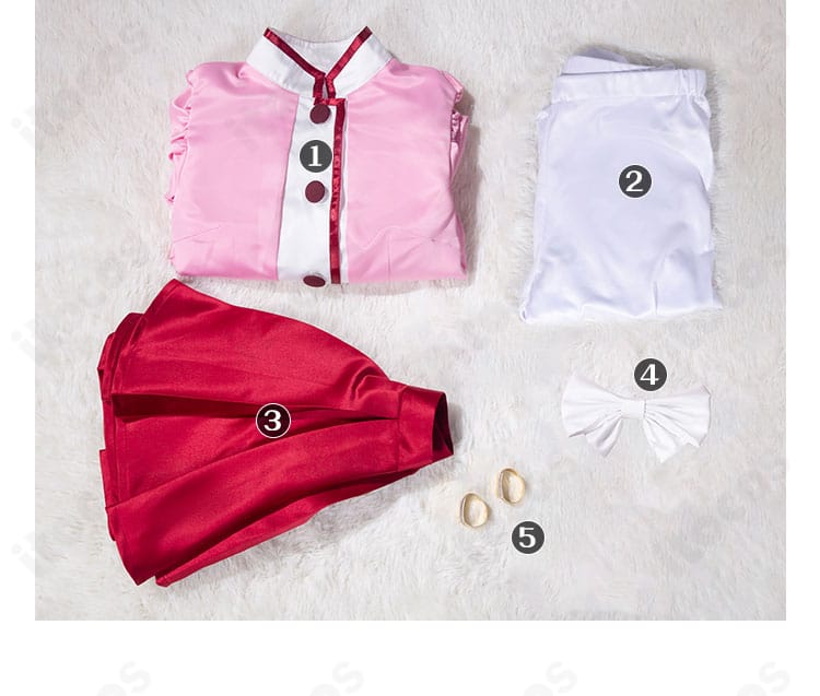 ファイン衣装のセット内容一式。トップス、スカート、ショートレギンス、蝶ネクタイ、髪飾り、帽子。