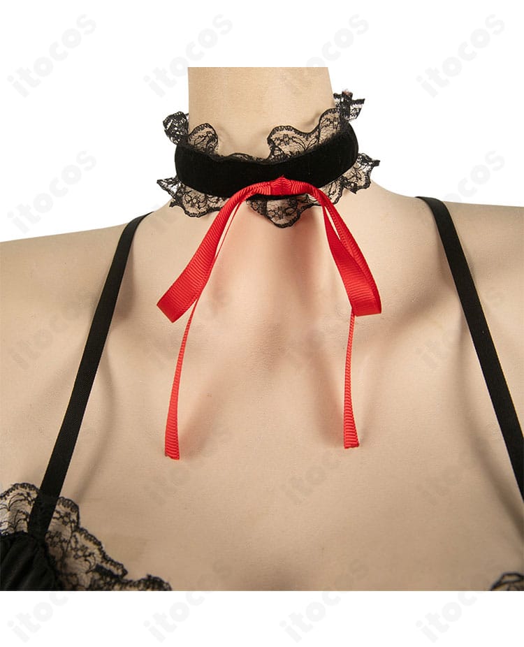 襟元リボンとレース装飾のクローズアップ。縁取りのステッチと素材感が分かるディテール画像。