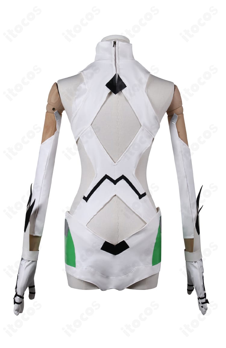 背面全体像。背中〜ウエストのラインと後ろ側装飾まで忠実に再現したデザイン。