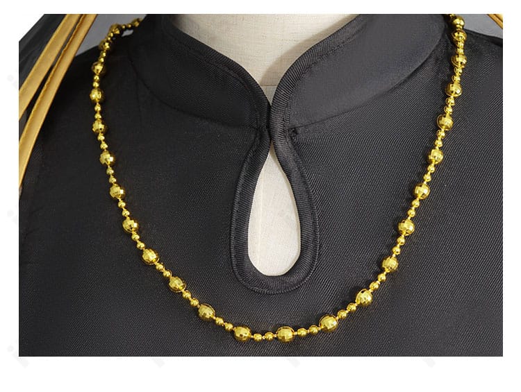 日向ヒナタ コスプレ衣装の襟元装飾アップ。繊細な意匠でエレガントな印象を強調。