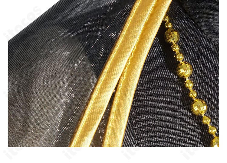 日向ヒナタ コスプレ衣装のネックレスと襟元アクセサリー。顔周りを明るく見せるポイント。