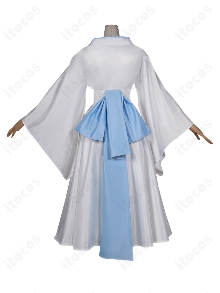 九条和音 神化衣装の背面。背面開きの構造と装飾配置を示すディテール。