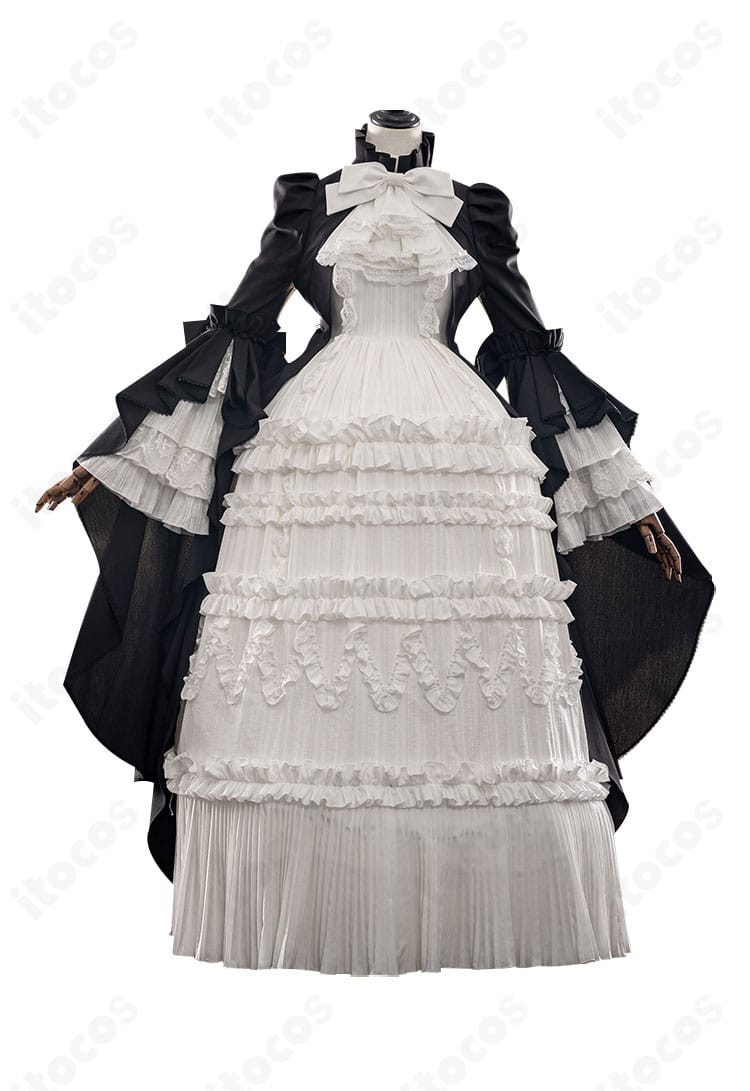 正面ディテール。花柄風レースと刺繍トリムが映える胸元と前身頃の近接写真。