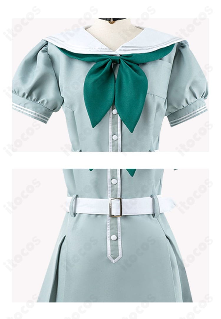 コスプレ衣装の装飾ディテール。精緻な飾りとステッチワークで完成度を高めた近接画像。