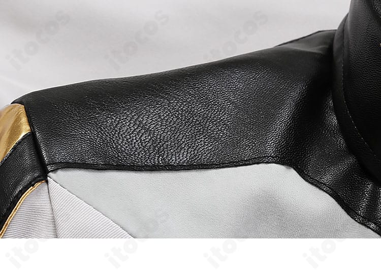 マリュー・ラミアス コスプレ衣装の肩周り｜立体裁断で端正に見えるショルダー