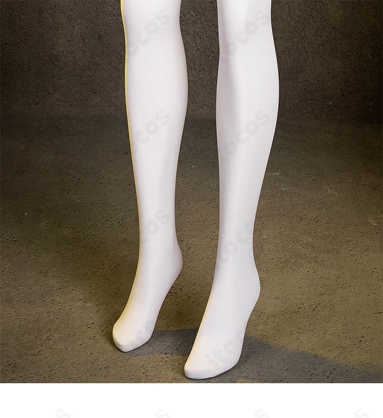 新戦闘服コスのタイツ表現ディテール。脚線の見え方とデザインの印象を捉えた写真。