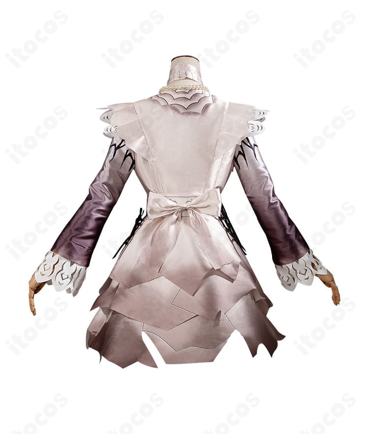 機械技師 トレイシー・レズニック 紙心の背面全景。蝶結びとバックラインの造形までこだわった仕立て