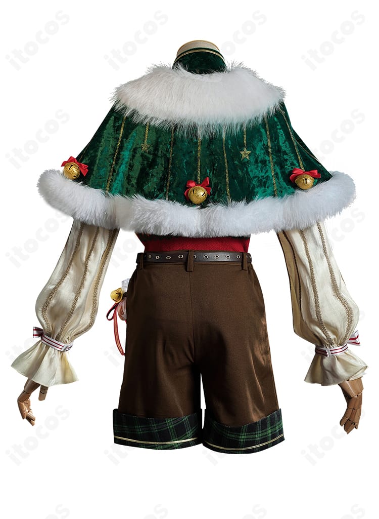 背面デザイン。マントの落ち感と背面装飾、裾ラインの構成を確認できる画像