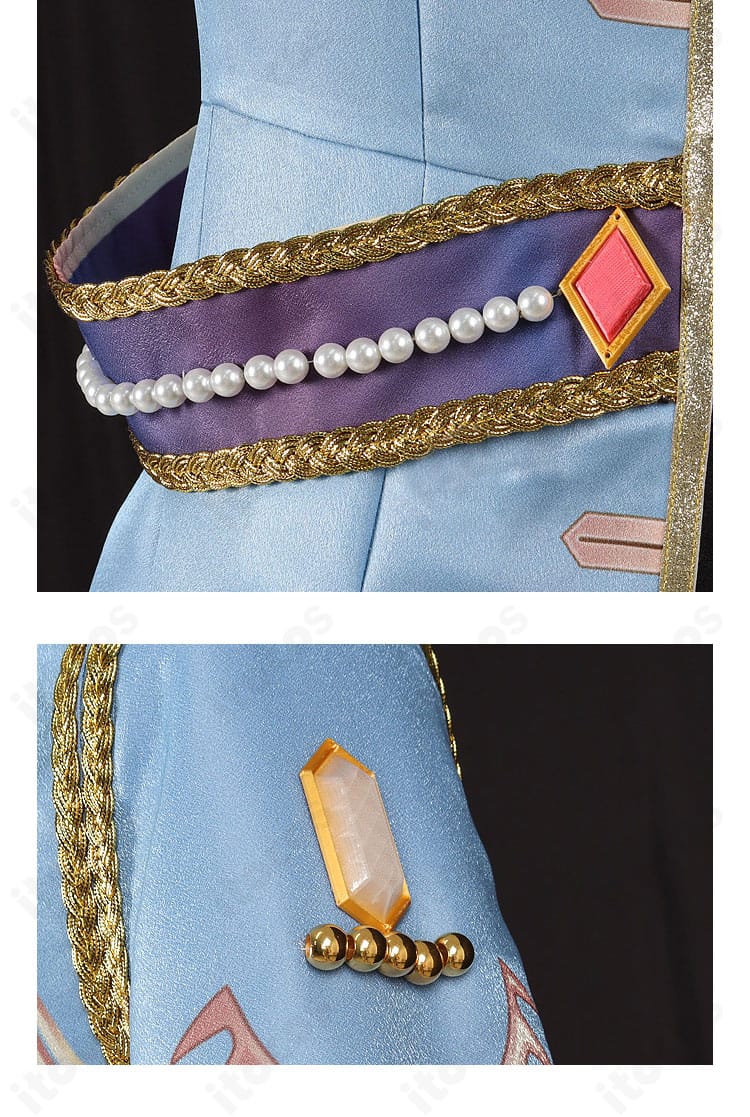 肩・袖の装飾ディテール。肩章と袖装飾の意匠が分かる近接画像