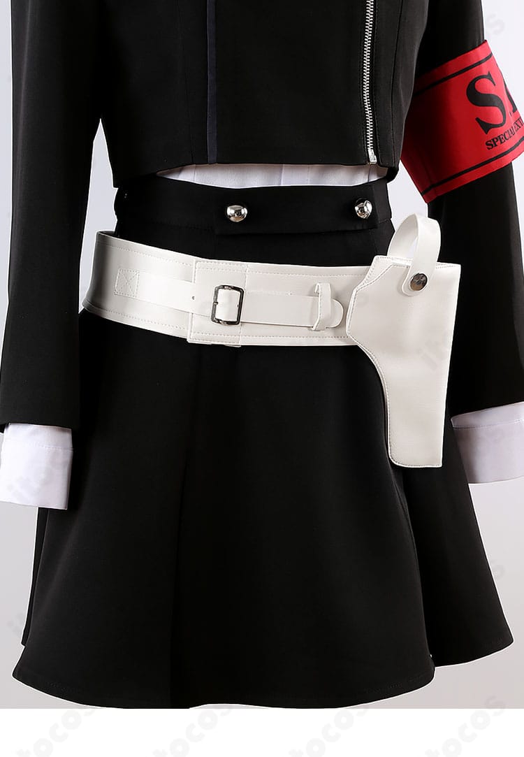 汐見琴音（ハム子）コスプレ装飾ディテール。エンブレムや縫製の仕上げ、ステッチの精度。