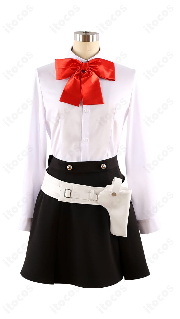 汐見琴音コスプレのシャツ正面ディテール。生地の質感、襟型、前立てのステッチワークを確認。