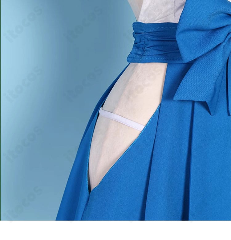 巫女服コスプレ衣装の側面ディテール別角度。袖口の形とシルエットをチェック