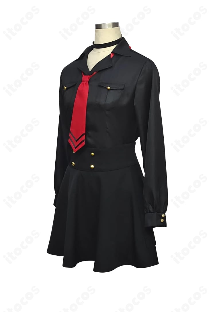 元宮チアキ コスプレのシャツ袖口ディテール。袖のカフスと装飾の質感が分かる側面クローズアップ。