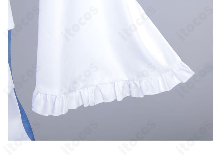 袖口の装飾アップ。丁寧な仕上げでキャラクターの雰囲気を再現