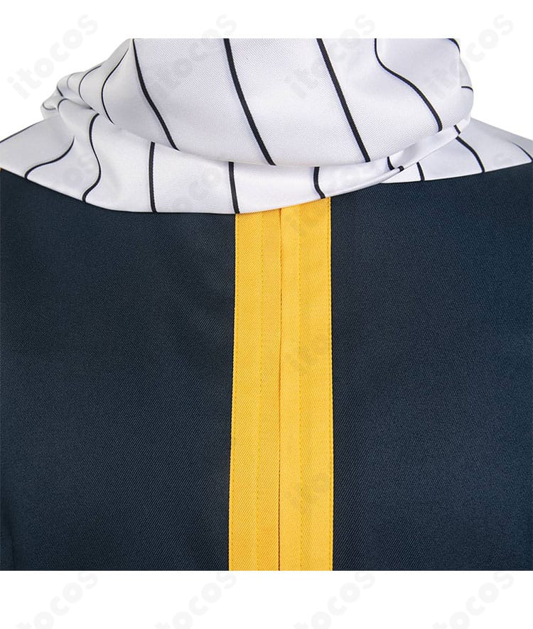 ナツ・ドラグニル衣装 衣領ディテール。刺繍風の意匠と縫製の仕上がりが確認できるアップ。