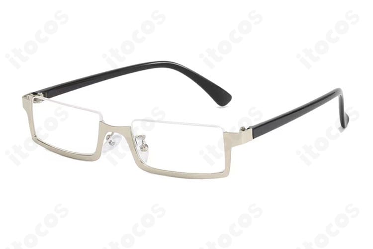 付属メガネの詳細。ロレンス・ブルーアーの知的な印象を完成させる重要アクセサリー。