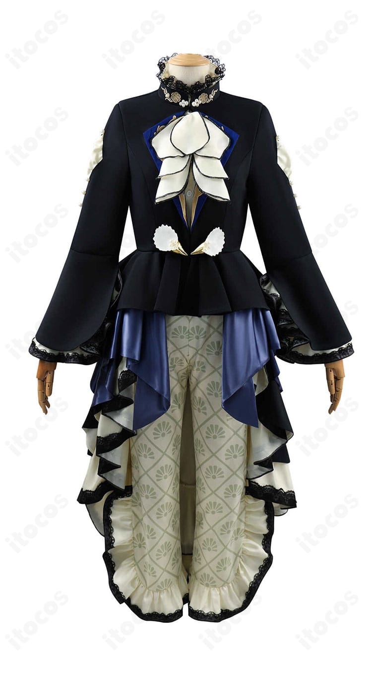 黒執事 シエル コスプレ衣装の正面カット。ジャケットのシルエットと襟元のスカーフが映える高品質仕様。