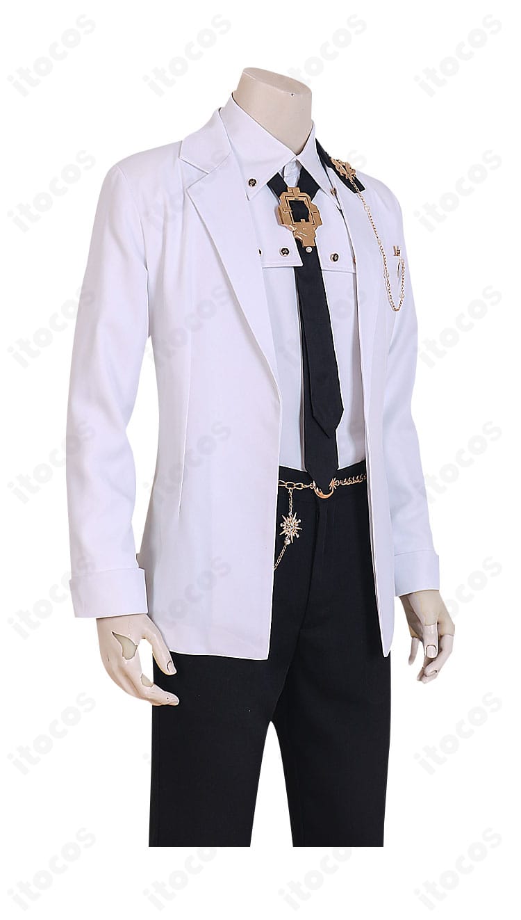 恋と深空 ホムラ コスプレ衣装 右側面。コートのシルエットとパンツライン、肩周りのフィット感が分かるサイドビュー