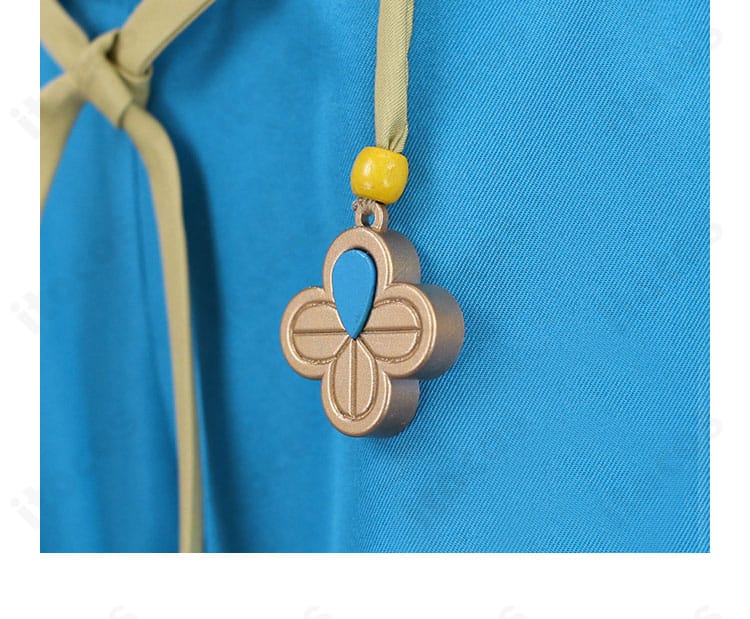 四葉のクローバーをモチーフにした髪飾りの近接画像