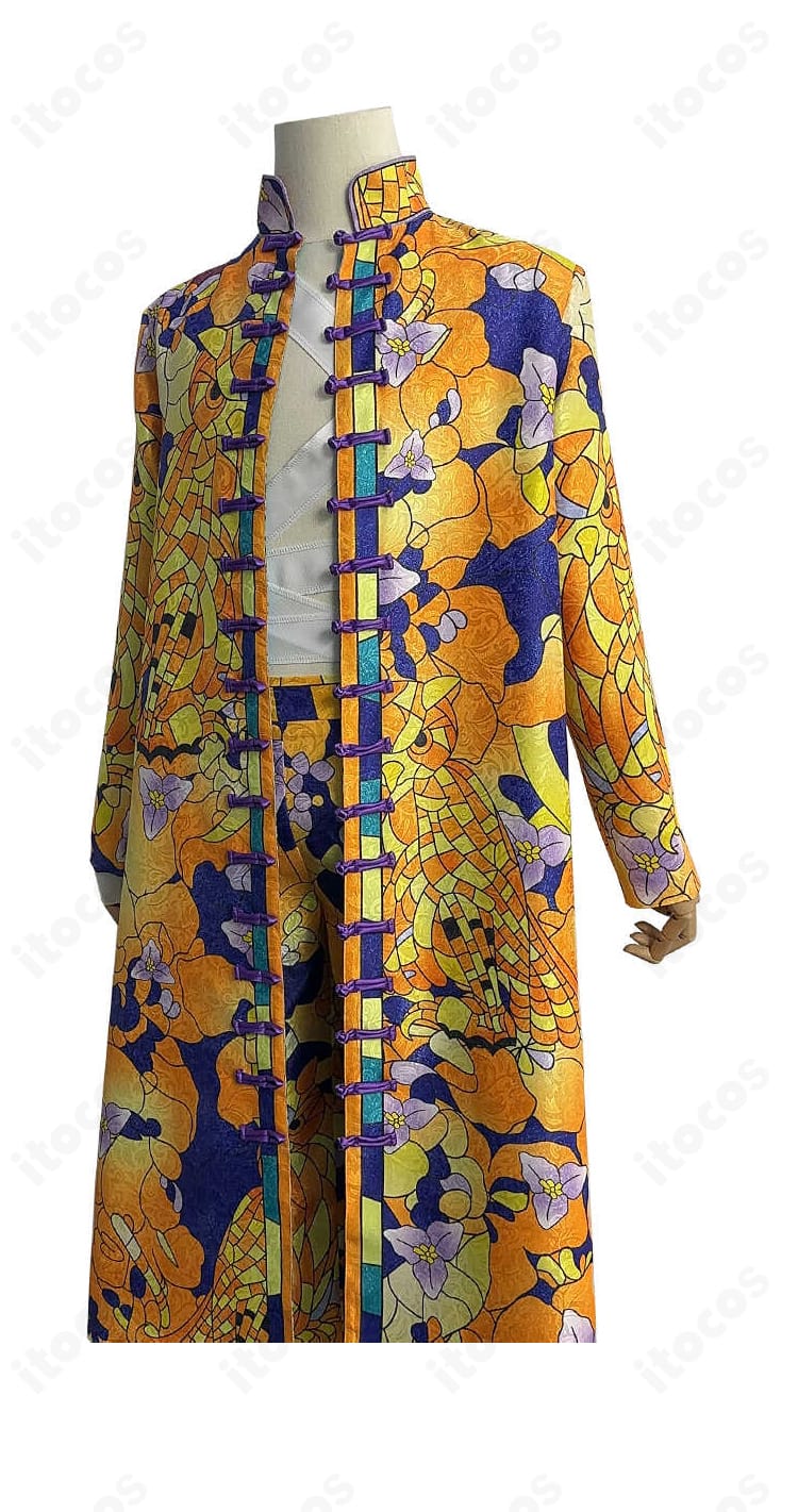 三ツ谷隆 コスプレ衣装 左側面｜袖口やパンツラインなど細部の仕上がりを強調