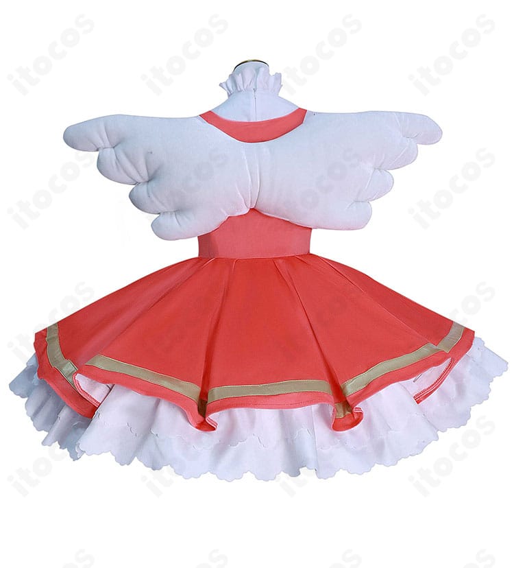 背面からの木之本桜バトルコスチューム。背中の翼パーツや背面リボンの形状、裾のバランスが見える画像。