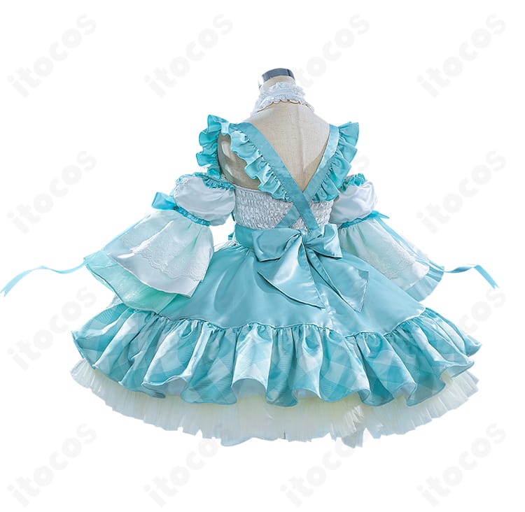 初音ミク 生誕16周年ロリータ衣装の背面全体像：フリルとリボンの配置が分かる