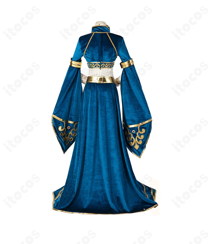 ゼルダ姫 王女衣装の背面。刺繍風モチーフと装飾パーツが華やかに映えるデザイン。