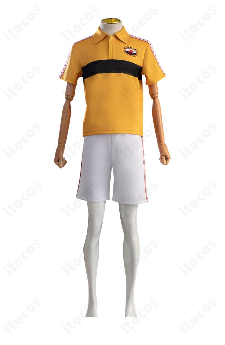 半袖トップスとショートパンツのセットアップ正面コーデ例